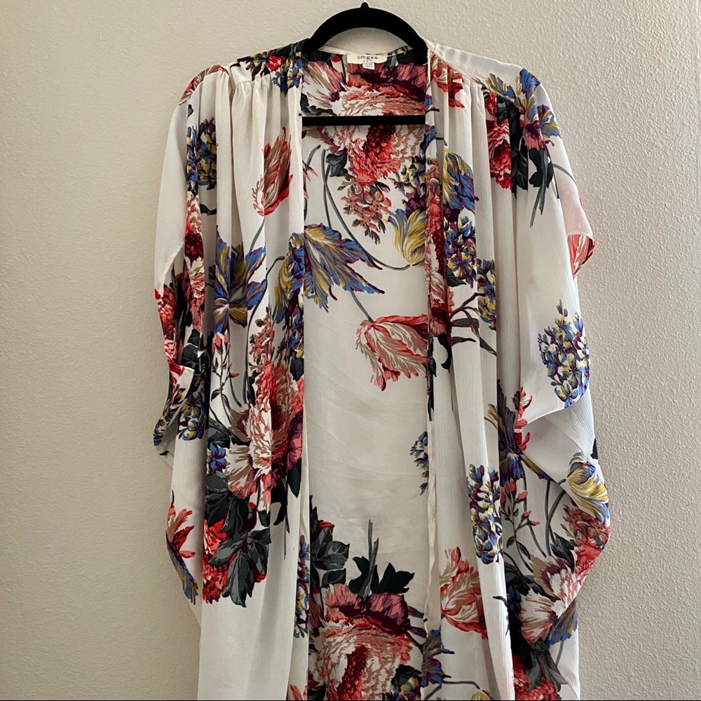 UMGEE Floral Kimono